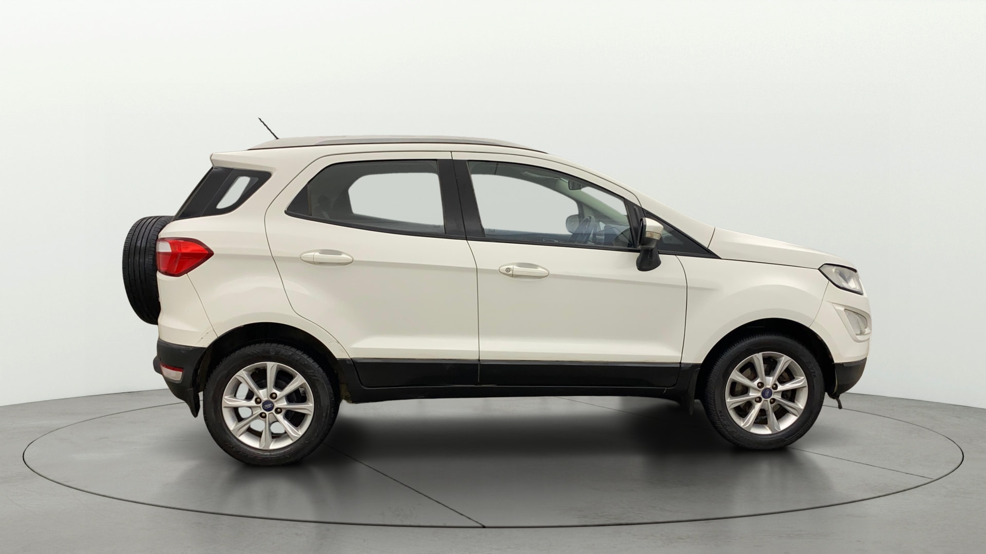 View 2019 Ford EcoSport 1.5 TDCi Diesel Ambiente BS IV Image 8 Used 2019 Ford EcoSport 1.5 TDCi Diesel Ambiente BS IV Image 8