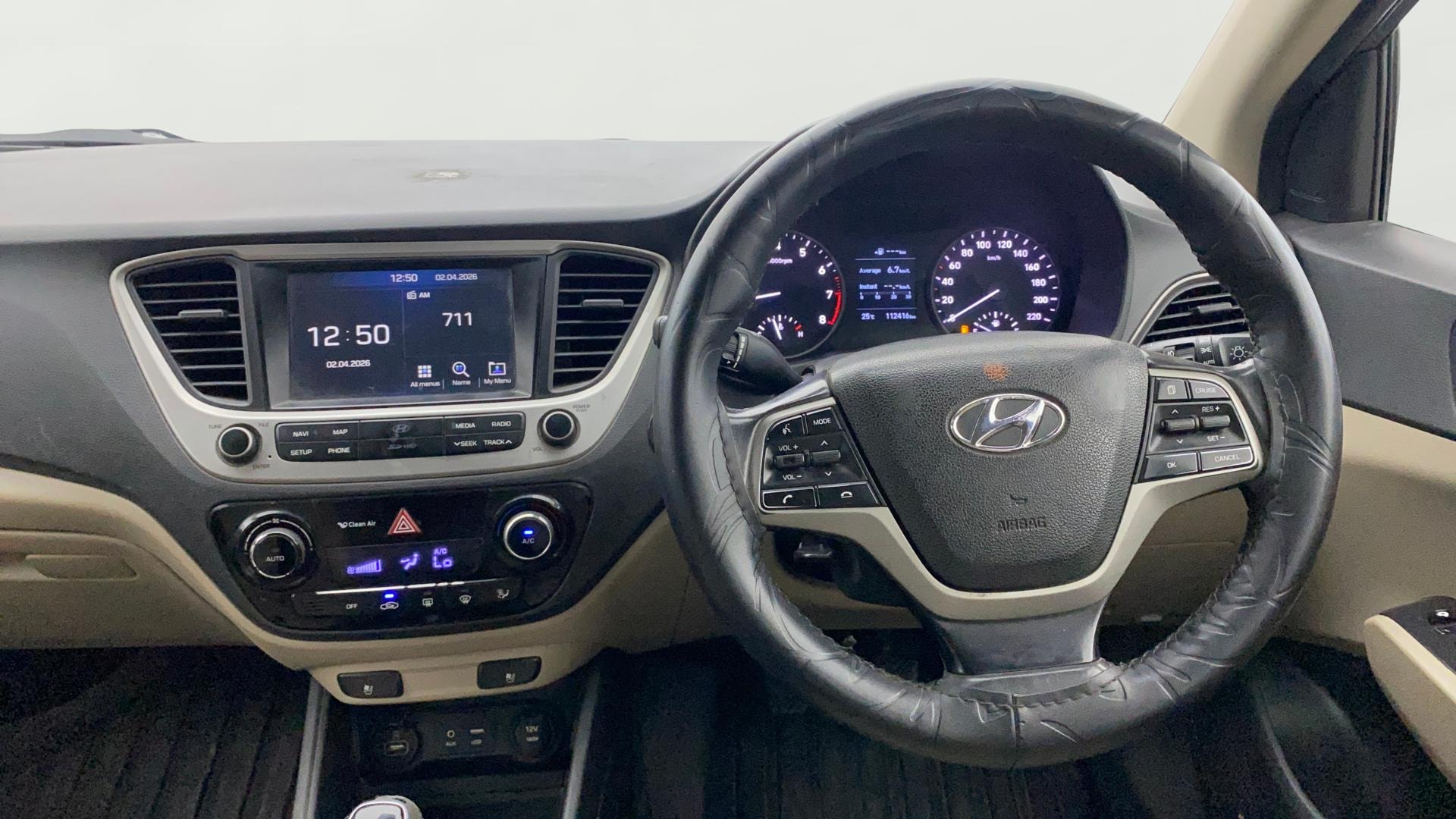View 2018 Hyundai Verna 1.6 VTVT SX (O) Image 13 Used 2018 Hyundai Verna 1.6 VTVT SX (O) Image 13