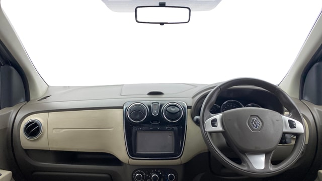 View Renault Lodgy Image 16 Used Renault Lodgy Image 16