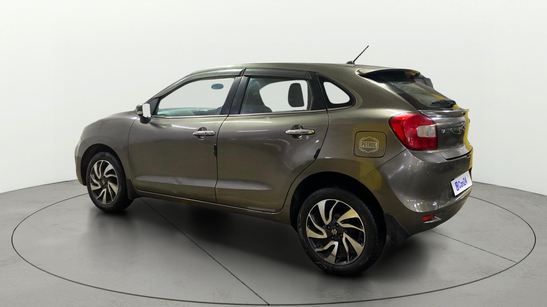 View 2020 Maruti Suzuki 1000 Base Variant Image 2 Used 2020 Maruti Suzuki 1000 Base Variant Image 2