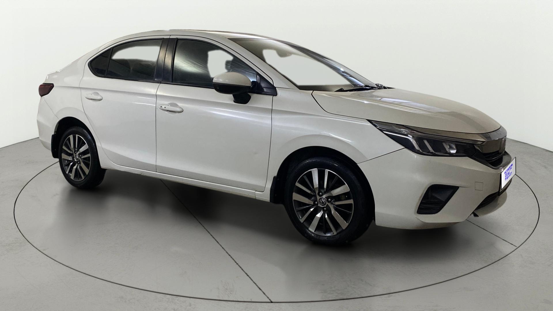 View 2021 Honda City ZX MT Diesel Anniversary Edition Image 22 Used 2021 Honda City ZX MT Diesel Anniversary Edition Image 22