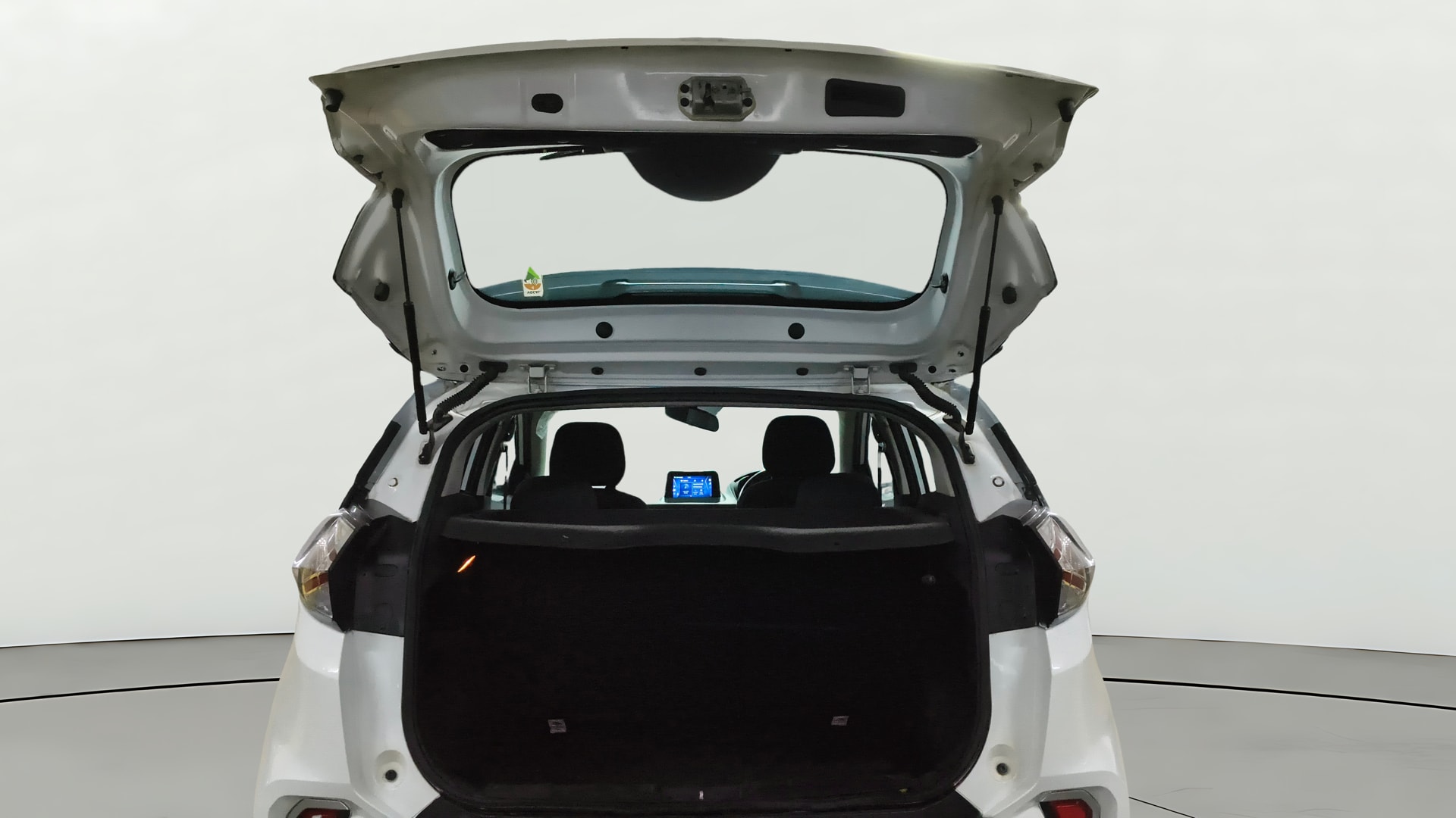 View 2021 Tata Nexon Revotron XE Image 32 Used 2021 Tata Nexon Revotron XE Image 32