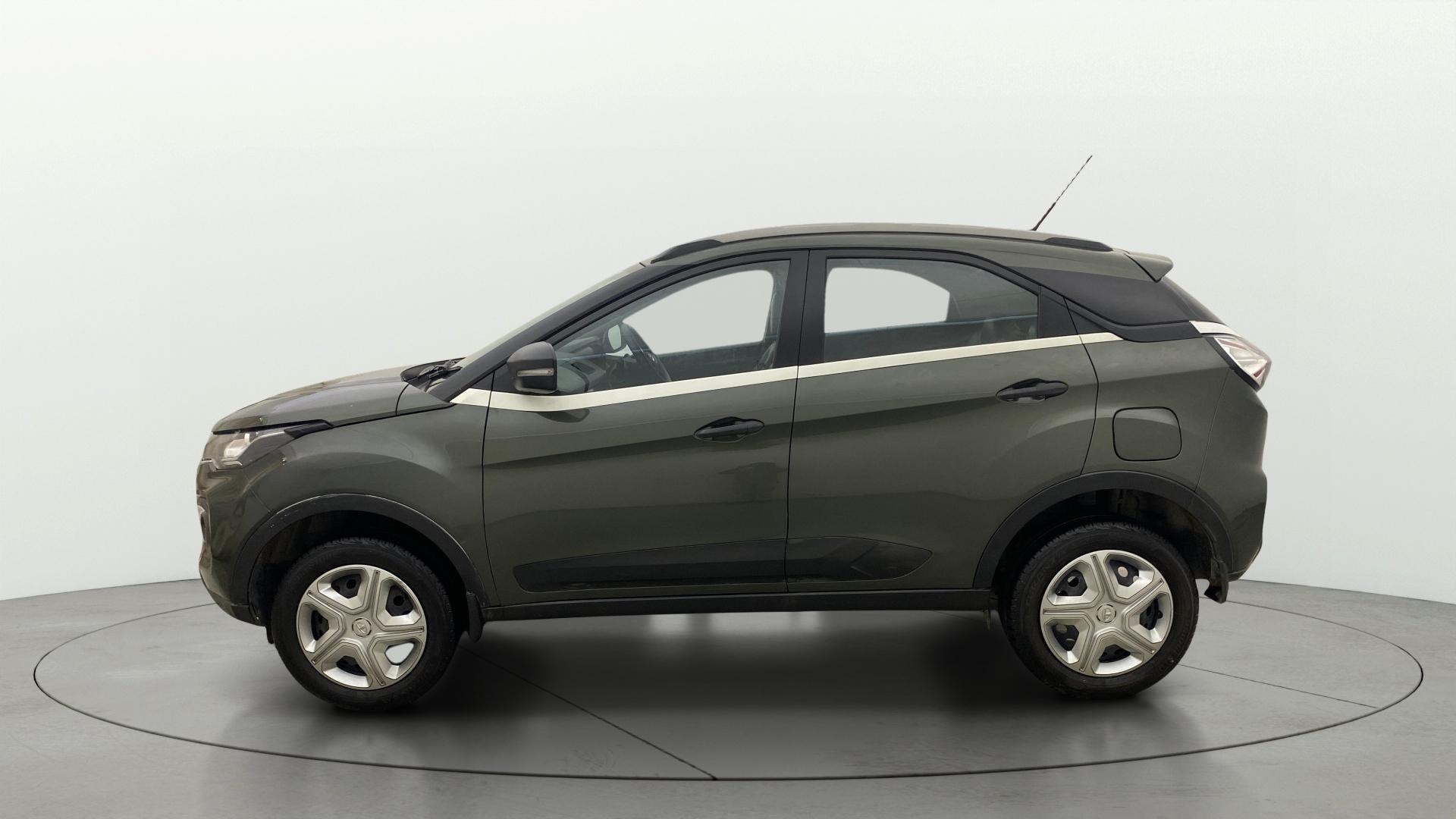 View 2023 Tata Nexon Revotron XM Image 24 Used 2023 Tata Nexon Revotron XM Image 24