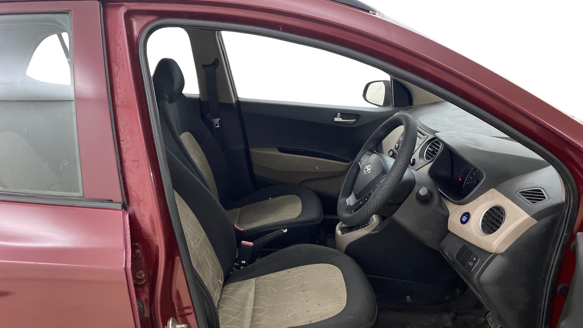 View 2015 Hyundai Grand i10 Asta AT 1.2 Kappa VTVT Image 25 Used 2015 Hyundai Grand i10 Asta AT 1.2 Kappa VTVT Image 25