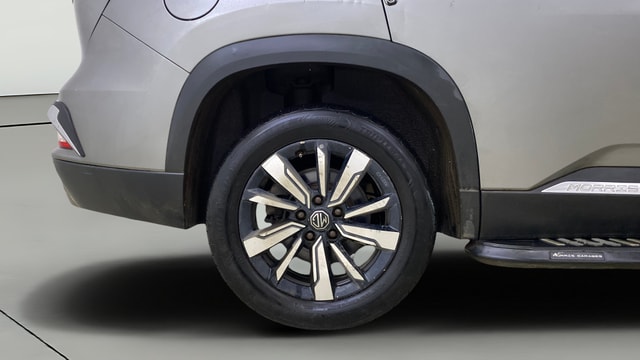 View MG Hector Plus Image 34 Used MG Hector Plus Image 34