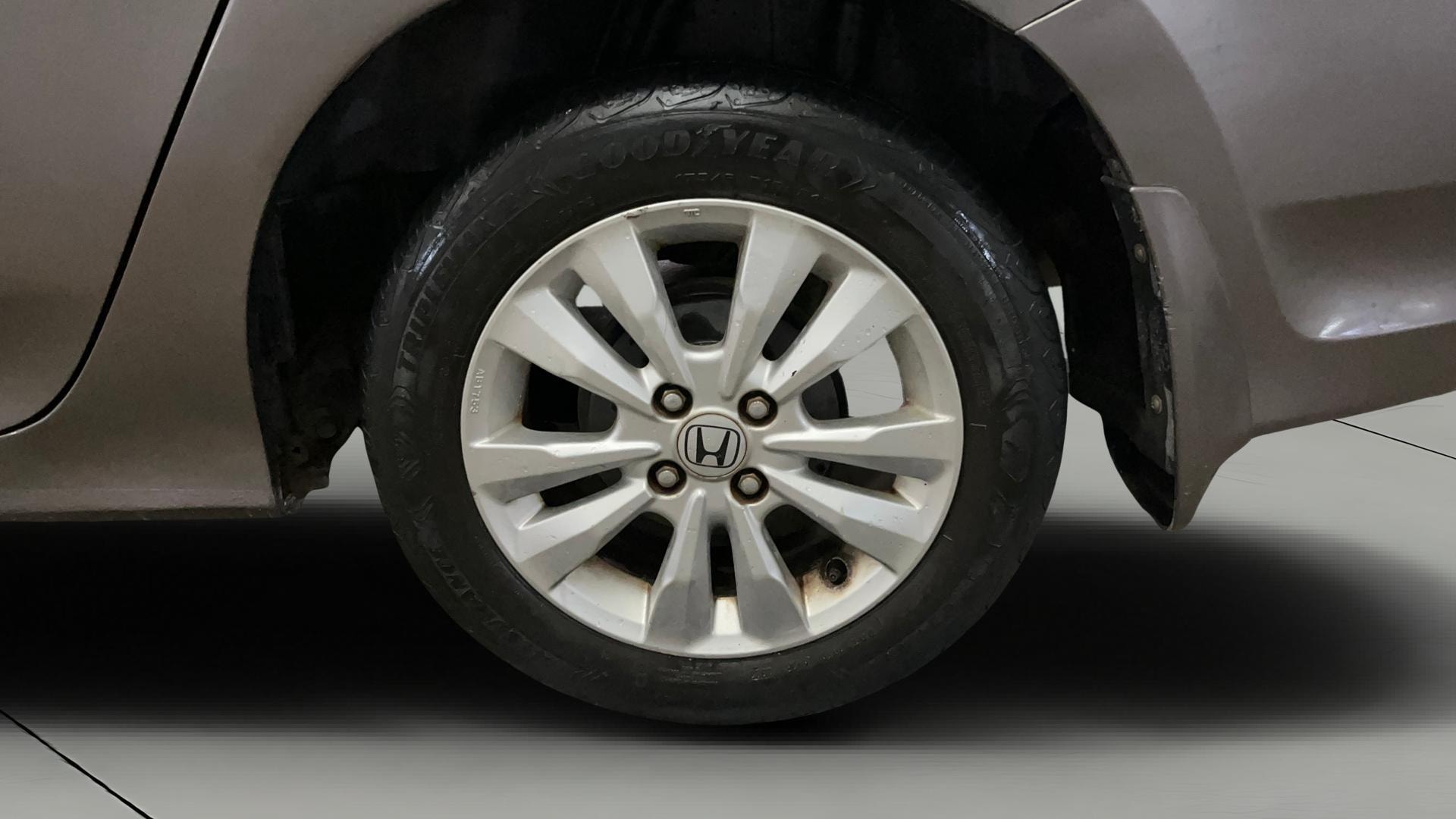 View 2012 Honda City ZX MT Diesel Anniversary Edition Image 11 Used 2012 Honda City ZX MT Diesel Anniversary Edition Image 11