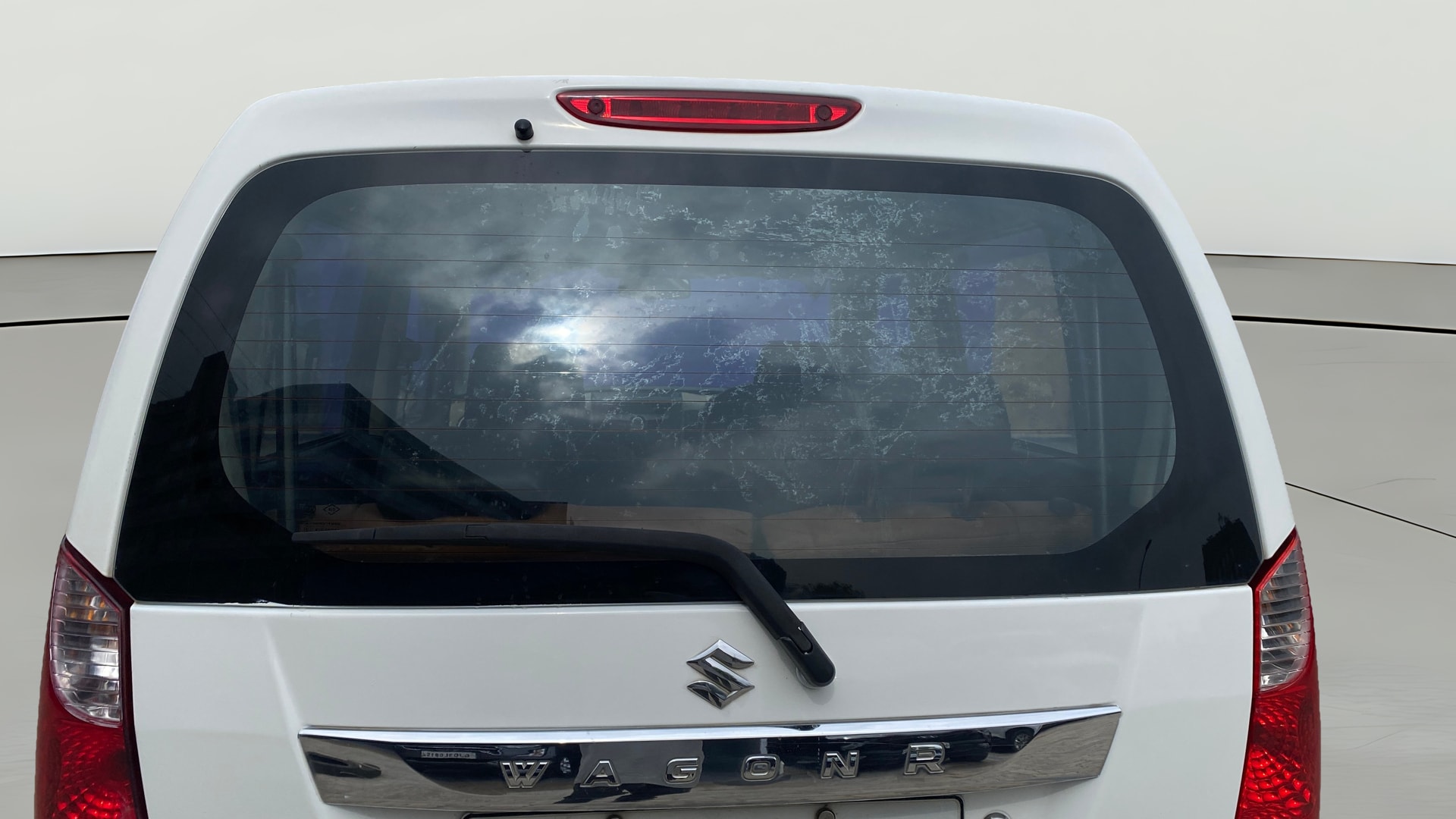 View 2018 Maruti Suzuki 1000 Base Variant Image 4 Used 2018 Maruti Suzuki 1000 Base Variant Image 4