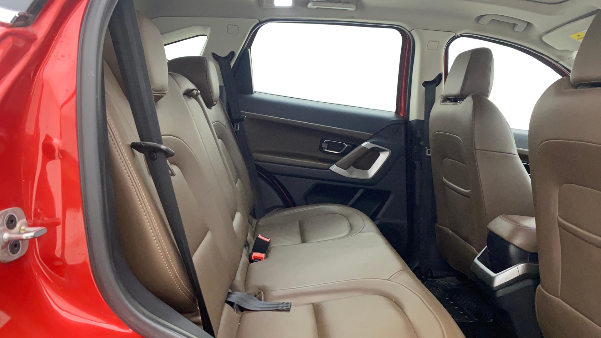 View 2022 Tata Harrier XE Image 37 Used 2022 Tata Harrier XE Image 37