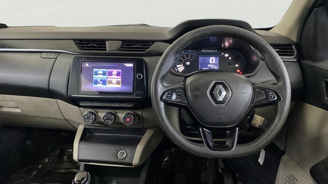 View Renault Triber Image 21 Used Renault Triber Image 21