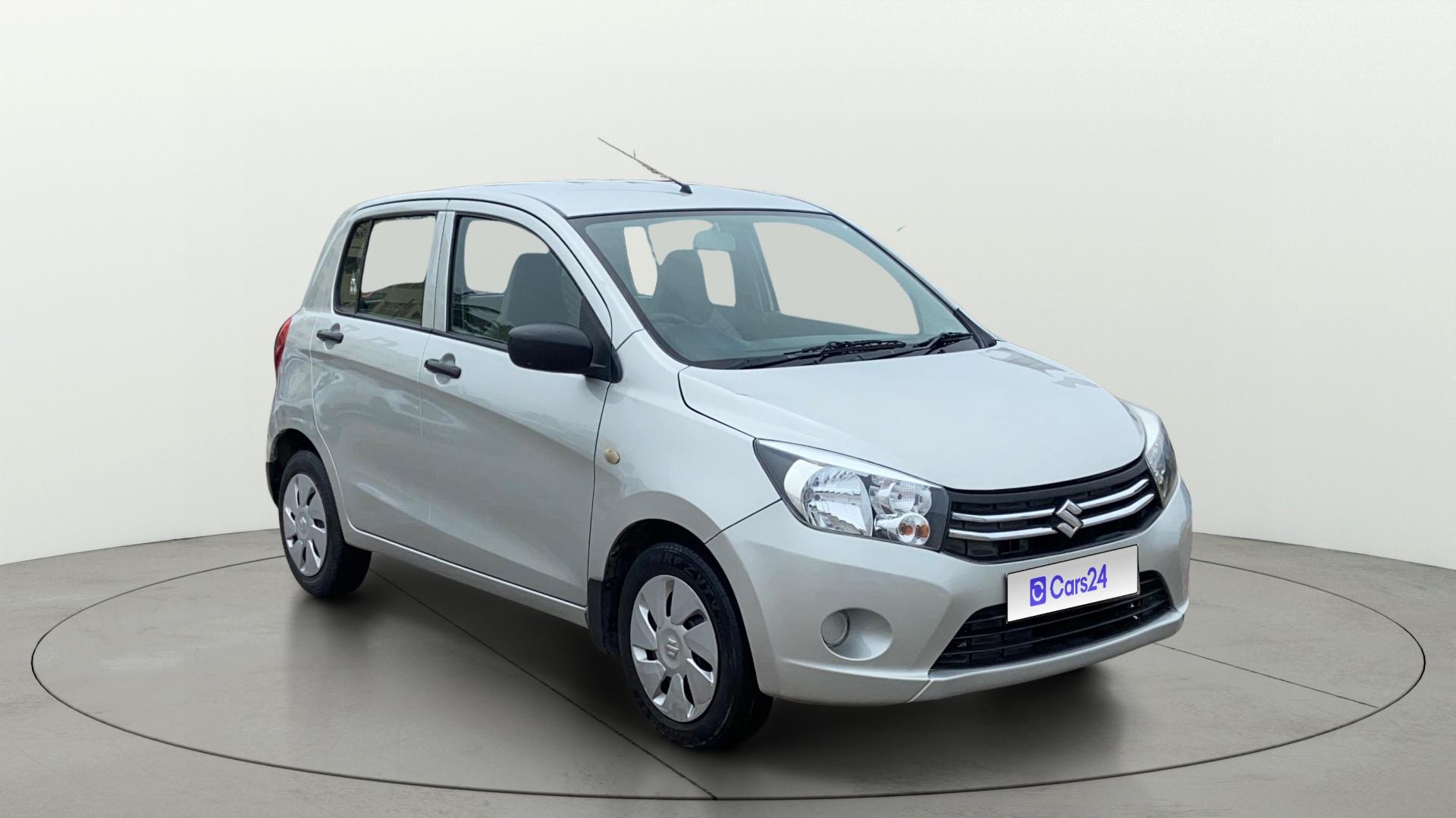 View 2016 Maruti Suzuki 1000 Base Variant Image 35 Used 2016 Maruti Suzuki 1000 Base Variant Image 35