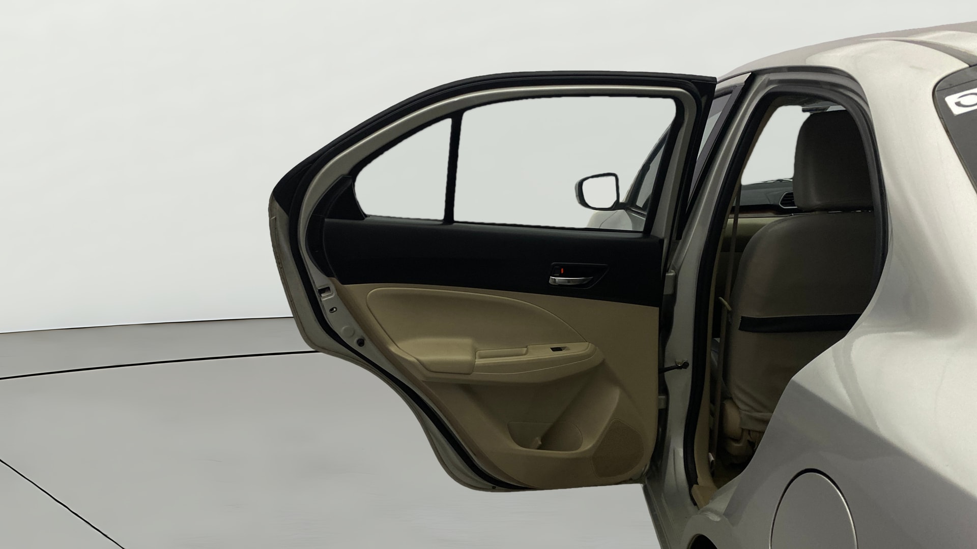 View 2017 Maruti Suzuki 1000 Base Variant Image 22 Used 2017 Maruti Suzuki 1000 Base Variant Image 22