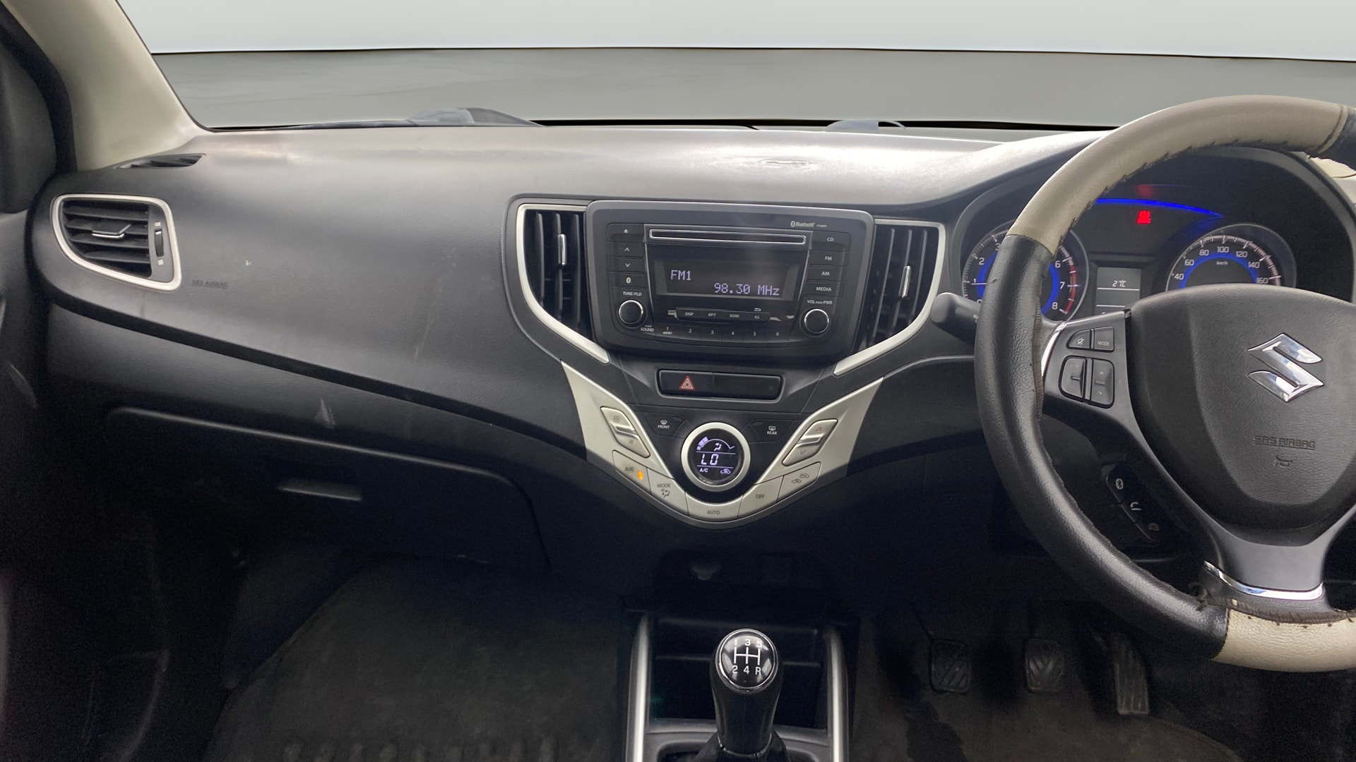 View 2016 Maruti Suzuki 1000 Base Variant Image 17 Used 2016 Maruti Suzuki 1000 Base Variant Image 17