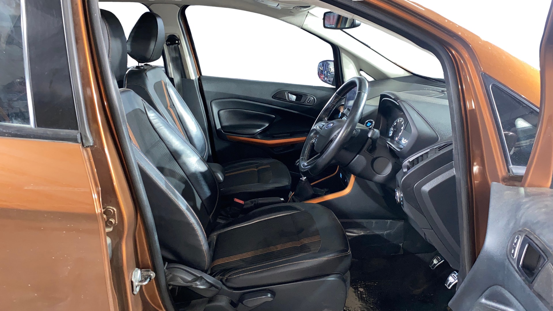 View 2018 Ford EcoSport 1.5 TDCi Diesel Ambiente BS IV Image 27 Used 2018 Ford EcoSport 1.5 TDCi Diesel Ambiente BS IV Image 27
