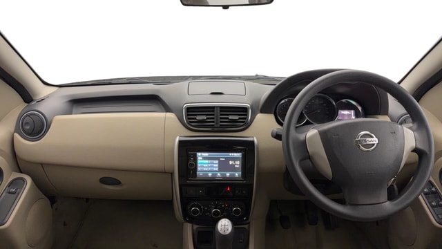 View Nissan Terrano Image 15 Used Nissan Terrano Image 15