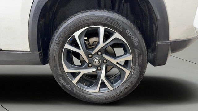 View Toyota Urban Cruiser Hyryder Image 12 Used Toyota Urban Cruiser Hyryder Image 12