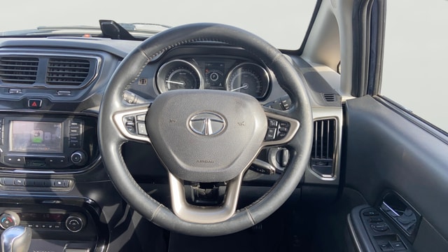 View Tata Hexa Image 14 Used Tata Hexa Image 14