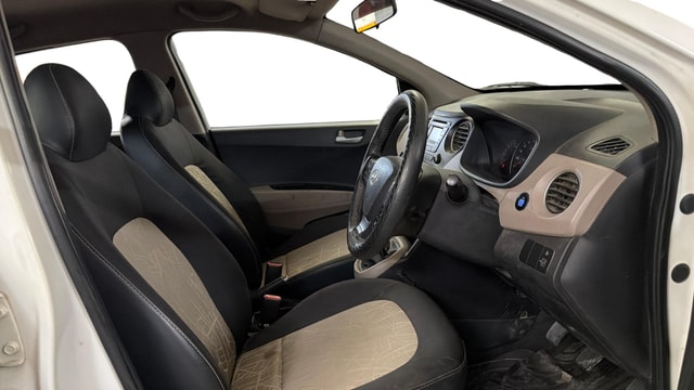 View Hyundai Grand i10 Image 16 Used Hyundai Grand i10 Image 16