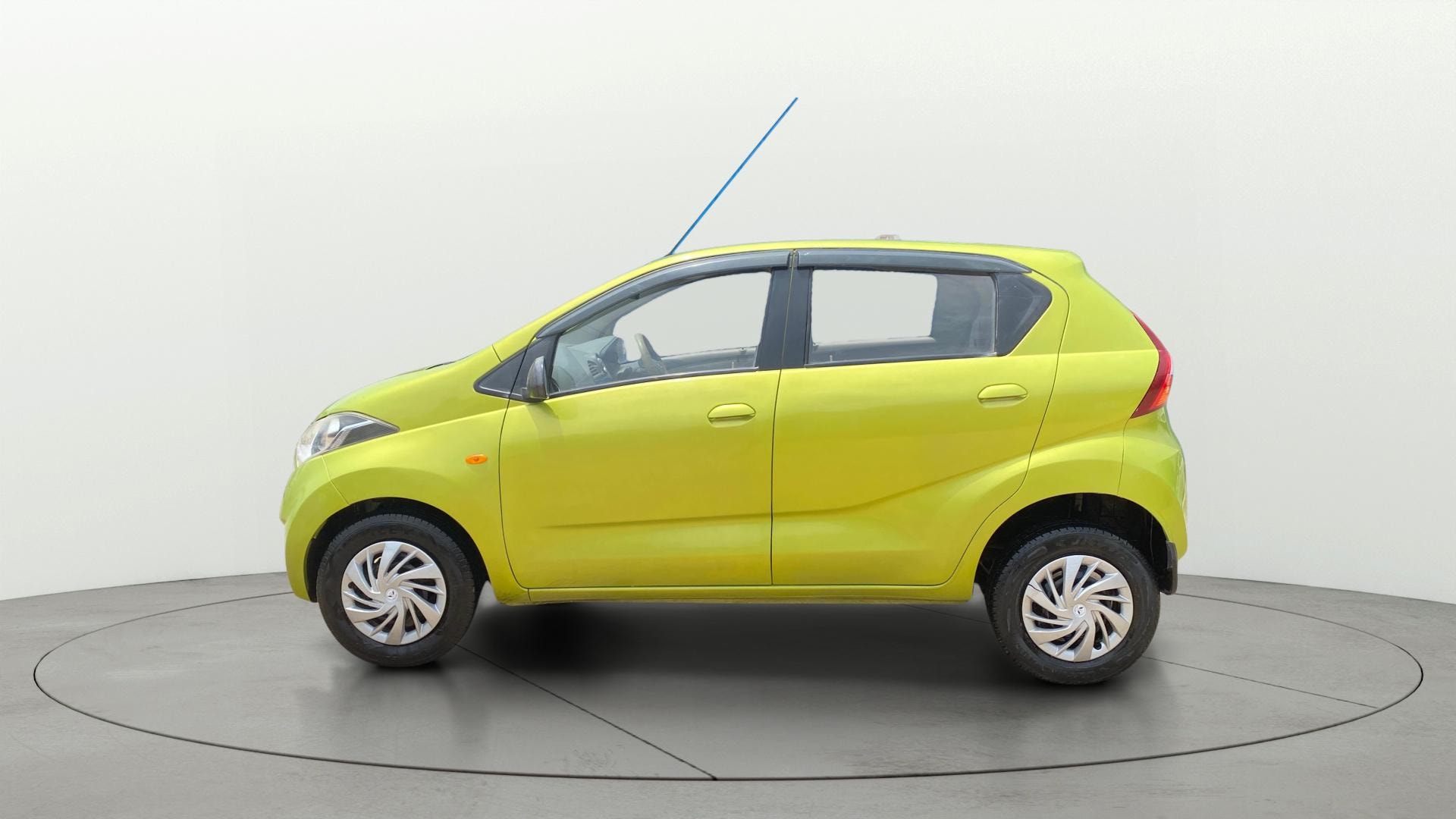 View 2018 Datsun Redi GO S-1.0L BS IV Image 5 Used 2018 Datsun Redi GO S-1.0L BS IV Image 5