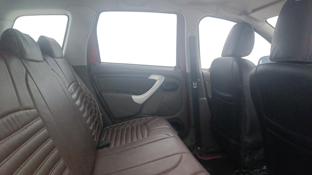View Renault Duster Image 29 Used Renault Duster Image 29