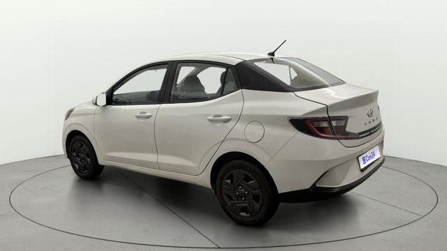 View Hyundai Aura Image 2 Used Hyundai Aura Image 2