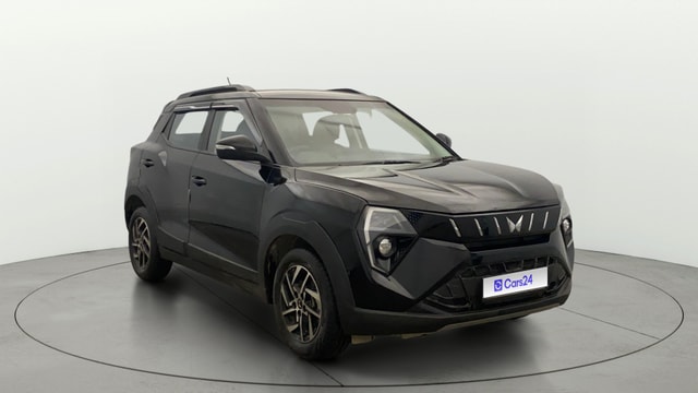 View Mahindra XUV 3XO Image 23 Used Mahindra XUV 3XO Image 23