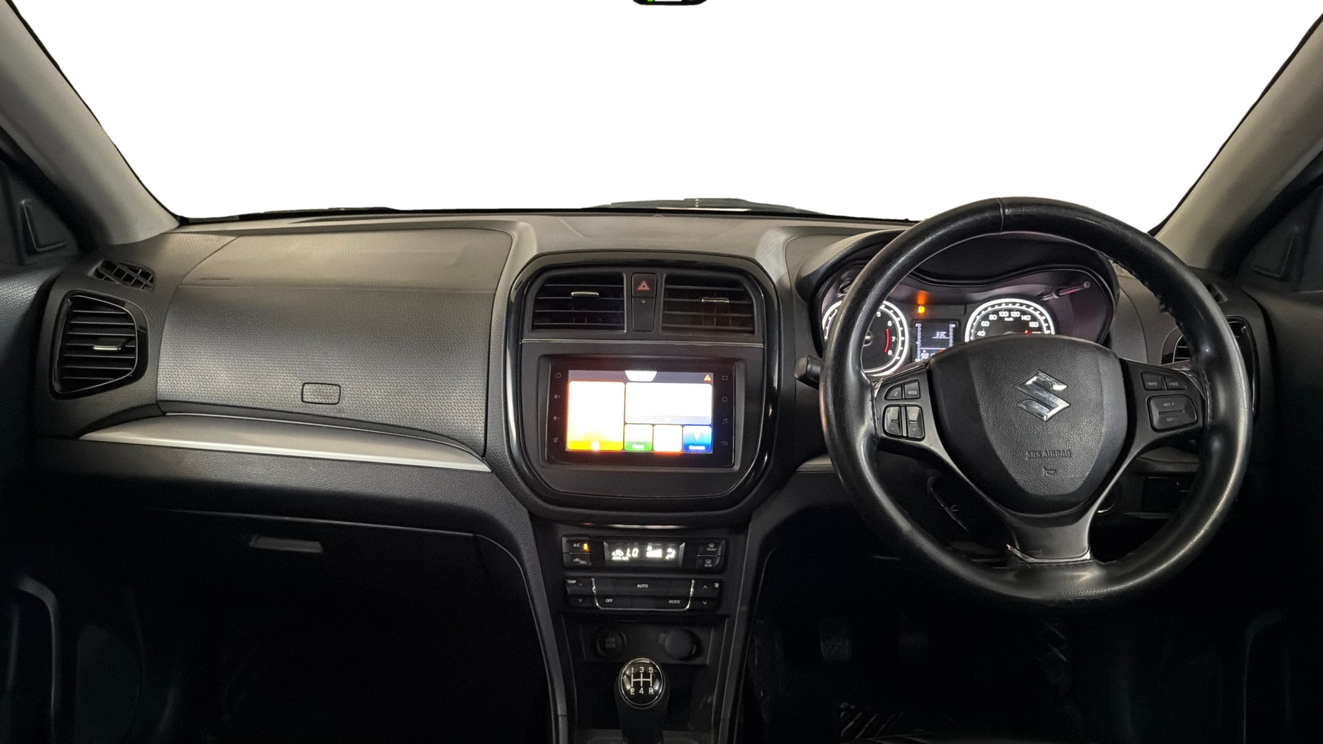 View 2022 Maruti Suzuki 1000 Base Variant Image 16 Used 2022 Maruti Suzuki 1000 Base Variant Image 16