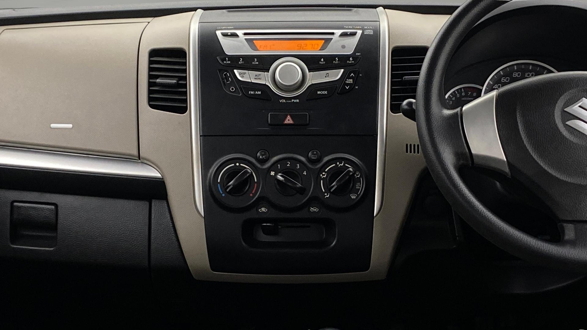 View 2014 Maruti Suzuki 1000 Base Variant Image 17 Used 2014 Maruti Suzuki 1000 Base Variant Image 17