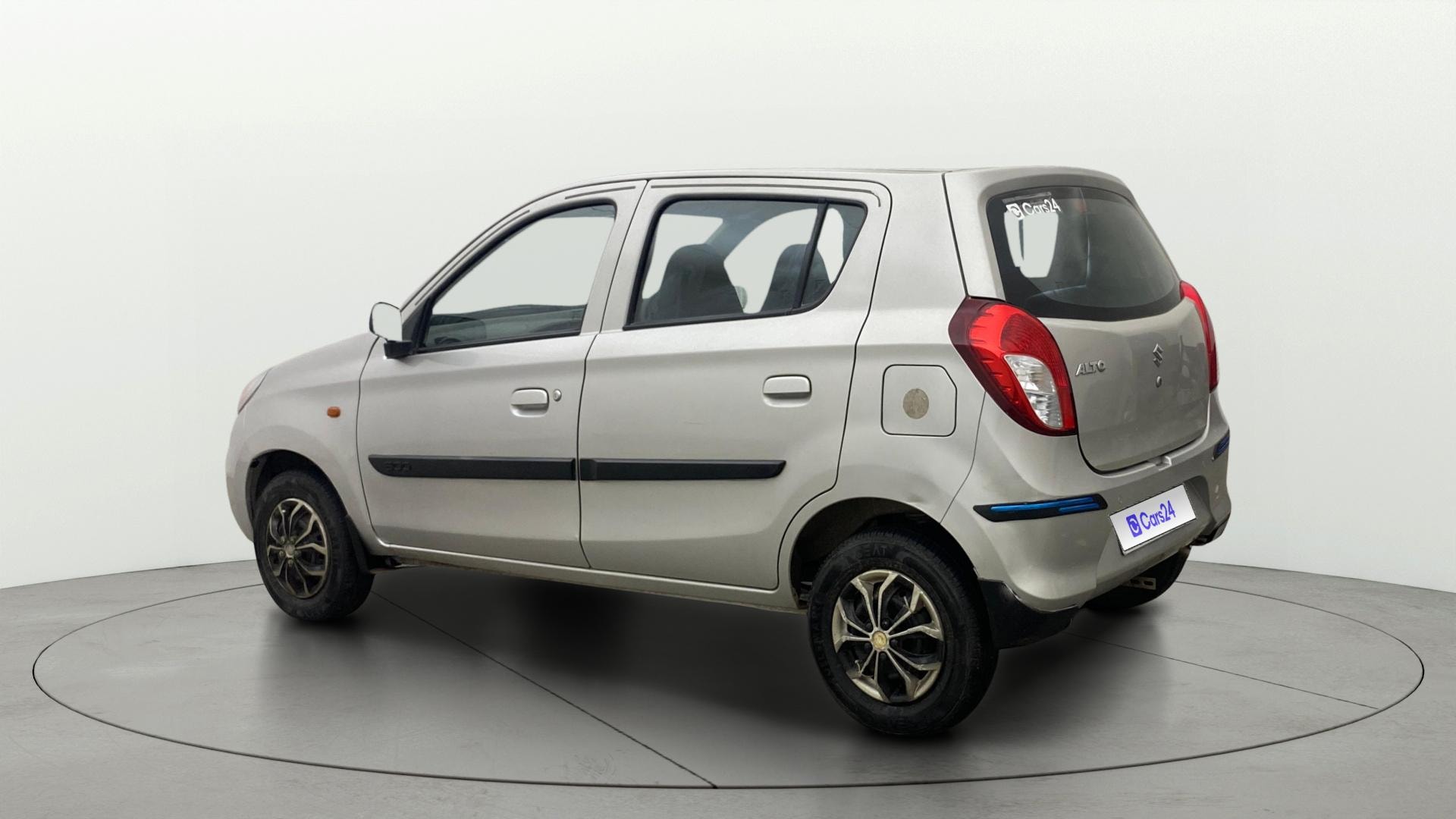 View 2023 Maruti Suzuki 1000 Base Variant Image 2 Used 2023 Maruti Suzuki 1000 Base Variant Image 2