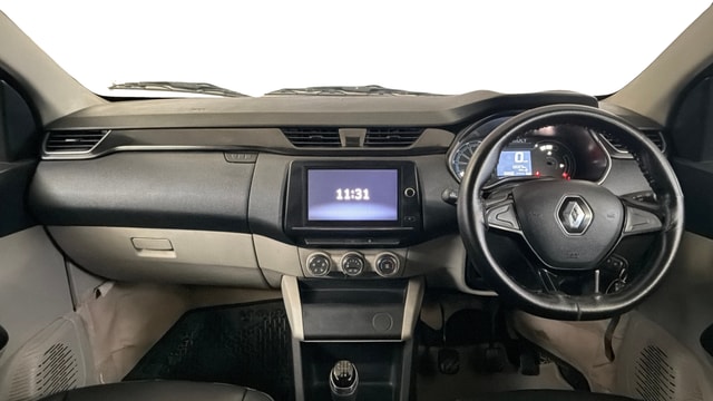View Renault Triber Image 16 Used Renault Triber Image 16