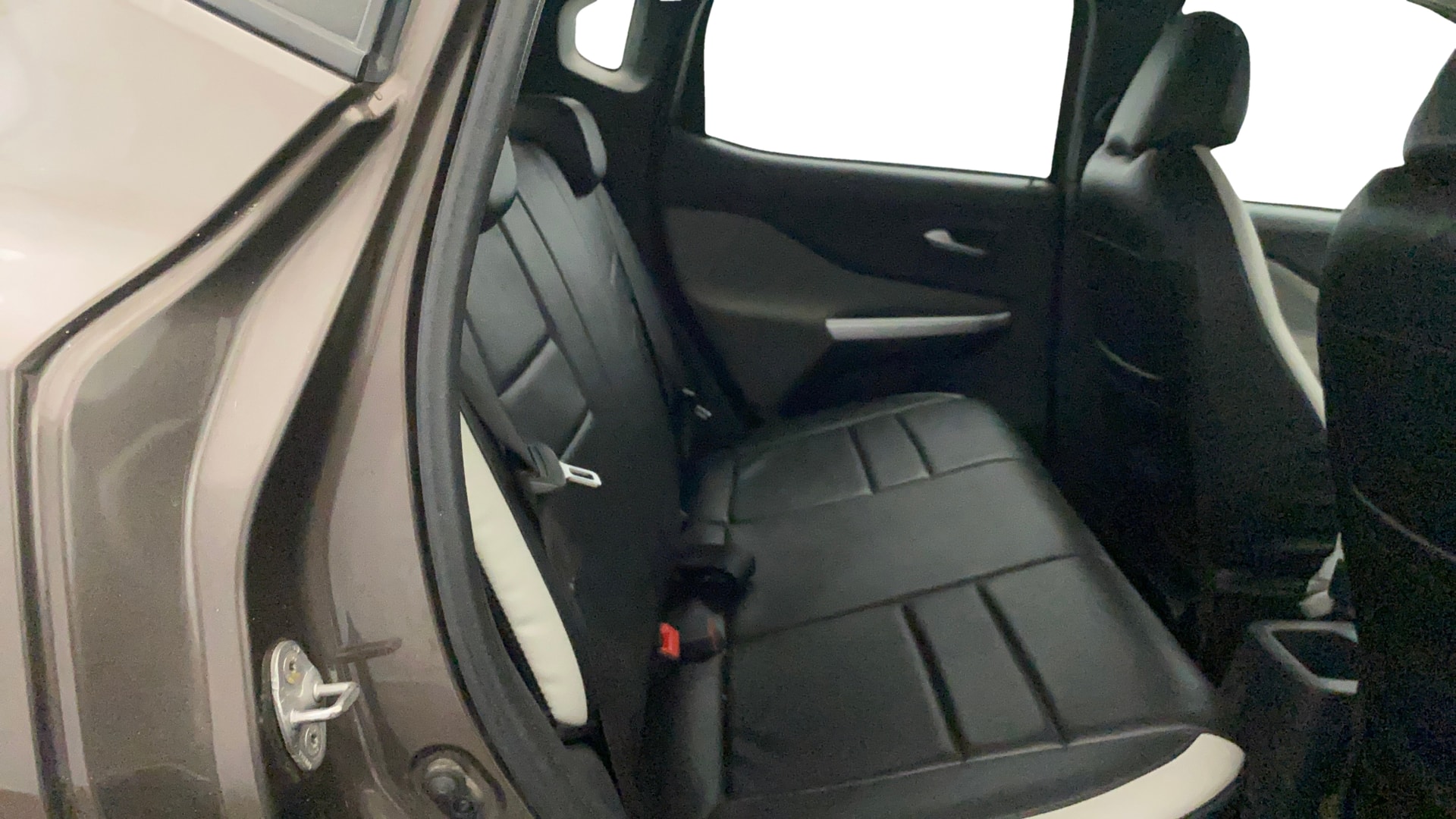 Used 2022 Nissan Magnite Used 2022 Nissan Magnite