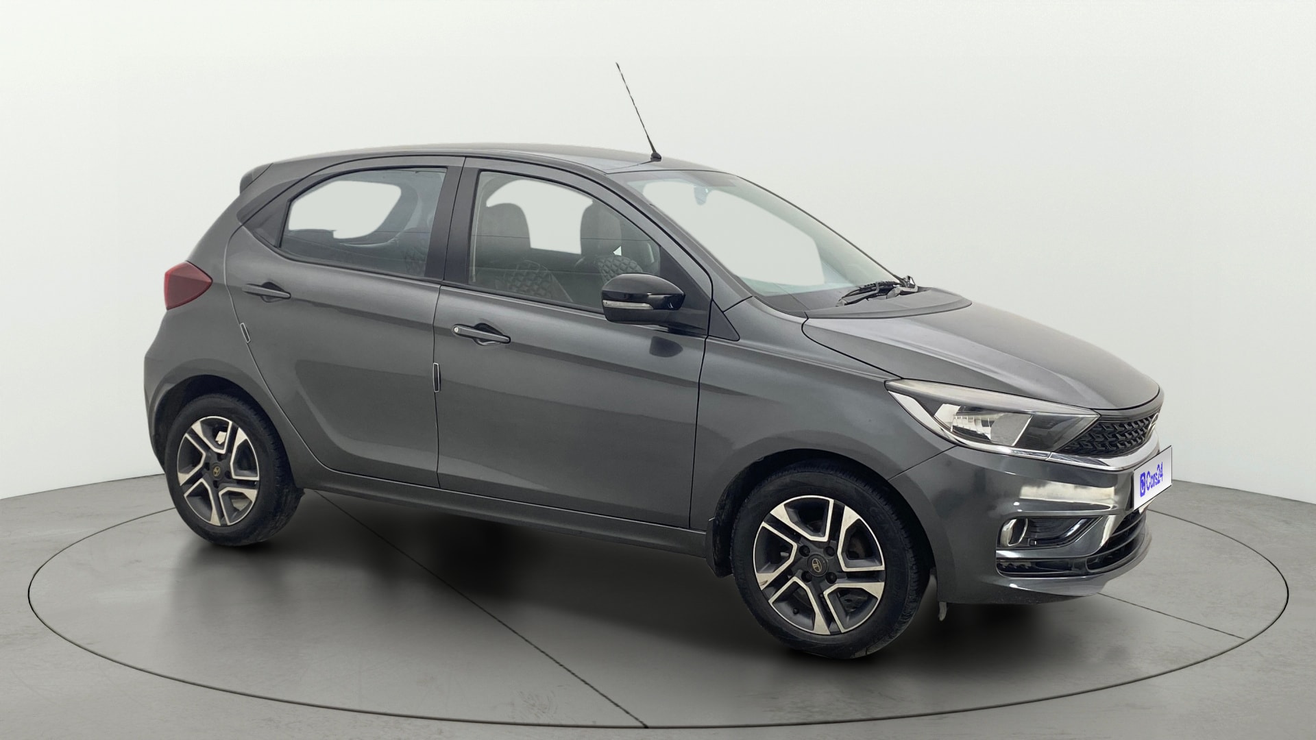 View 2021 Tata Tiago Revotorq XB Image 36 Used 2021 Tata Tiago Revotorq XB Image 36