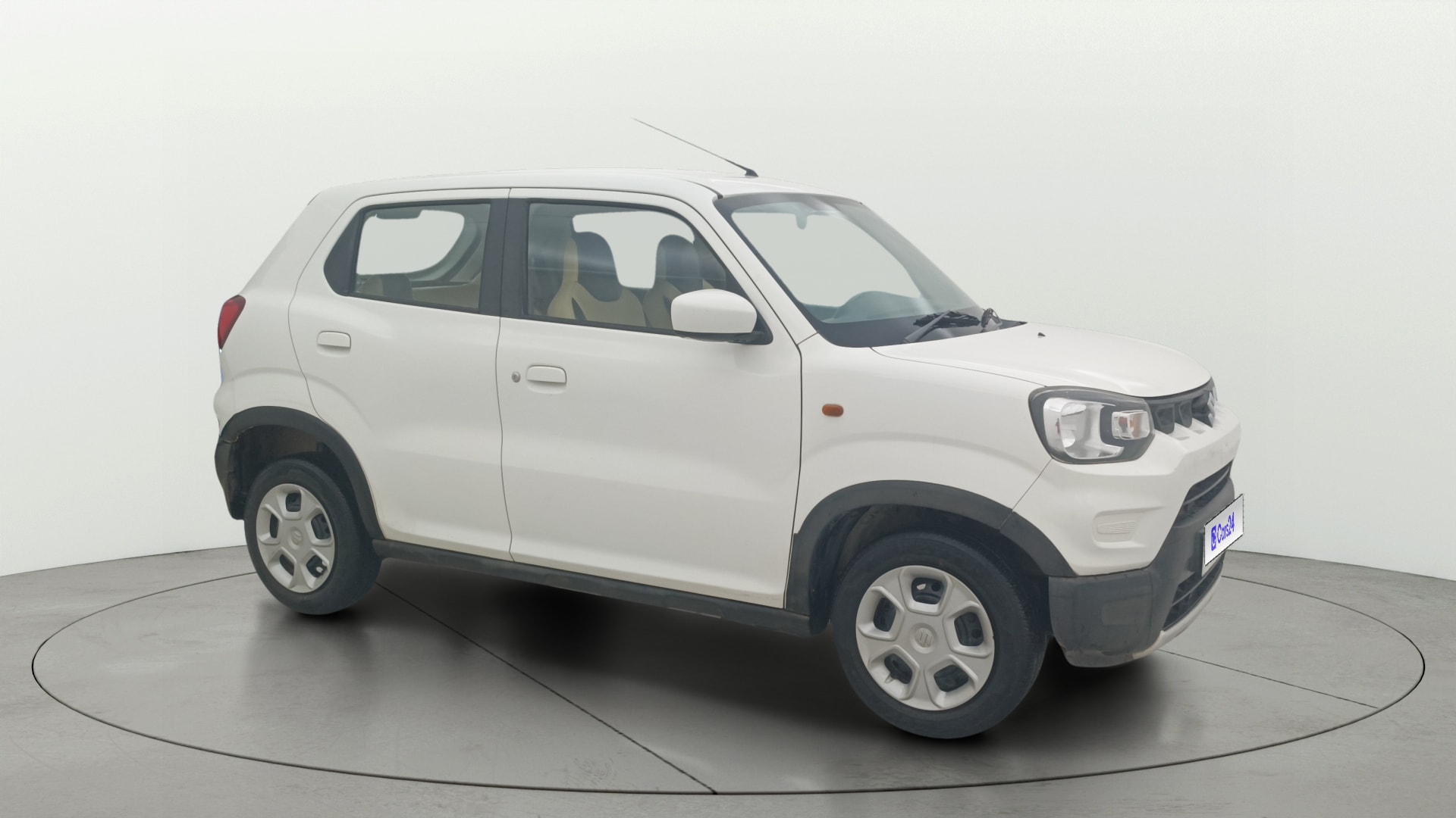 View 2021 Maruti Suzuki 1000 Base Variant Image 21 Used 2021 Maruti Suzuki 1000 Base Variant Image 21