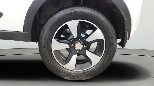 View Tata Nexon Image 11 Used Tata Nexon Image 11