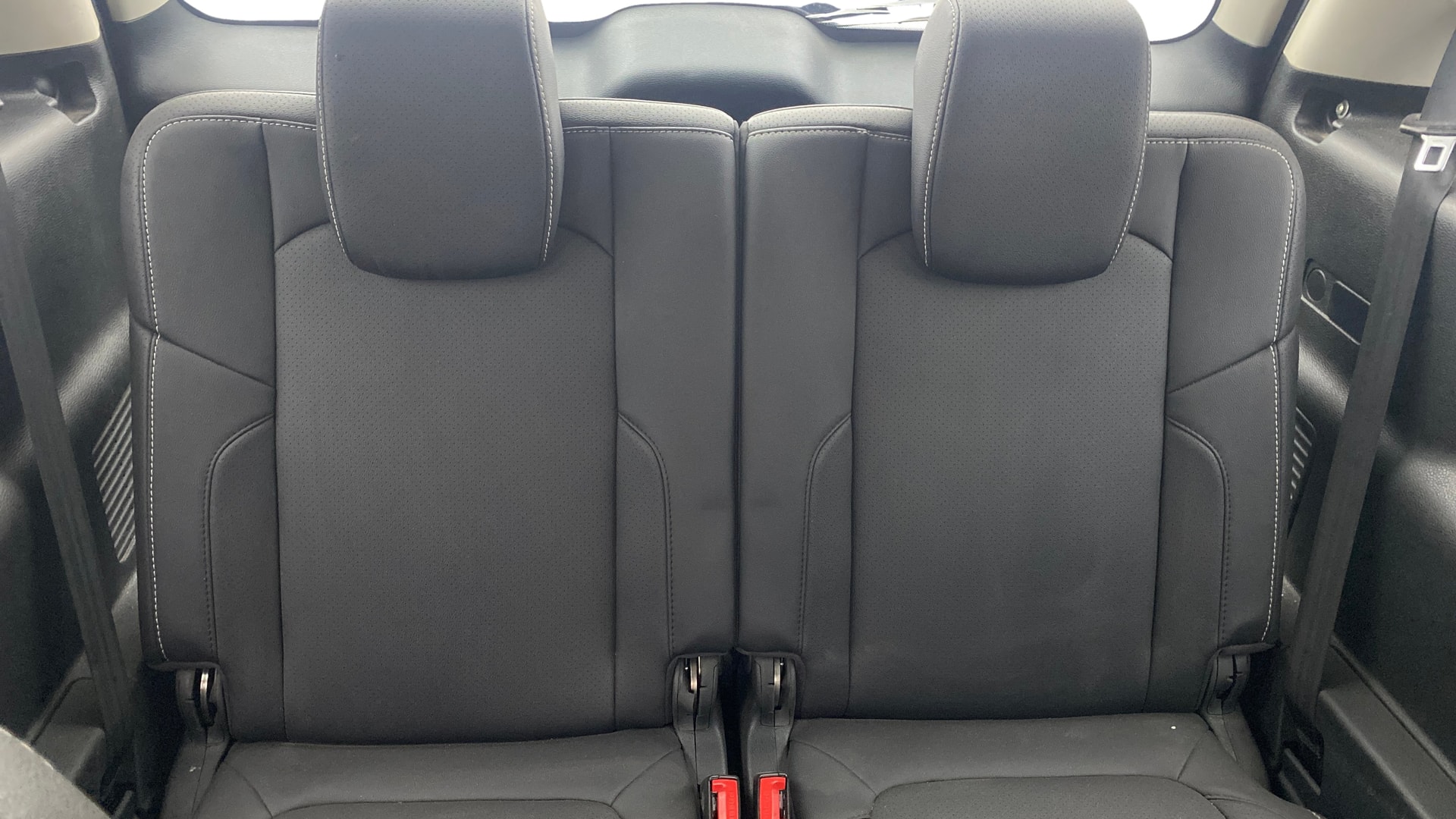 View 2019 Tata Hexa XTA 4X2 Image 14 Used 2019 Tata Hexa XTA 4X2 Image 14