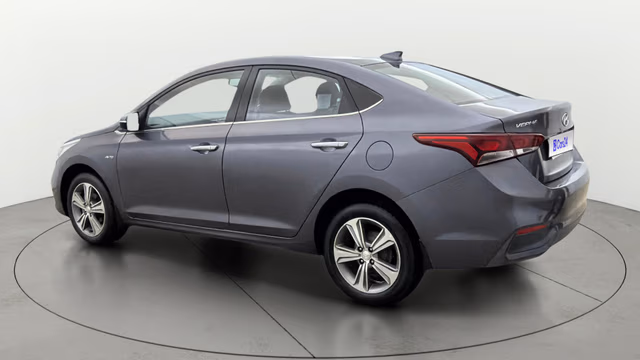 View Hyundai Verna Image 2 Used Hyundai Verna Image 2