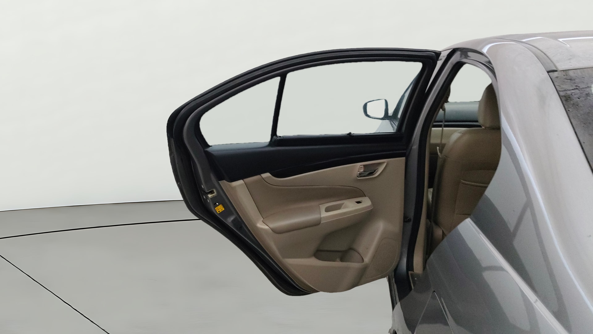 View 2016 Maruti Suzuki 1000 Base Variant Image 22 Used 2016 Maruti Suzuki 1000 Base Variant Image 22