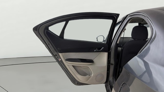 View Tata Tigor Image 14 Used Tata Tigor Image 14