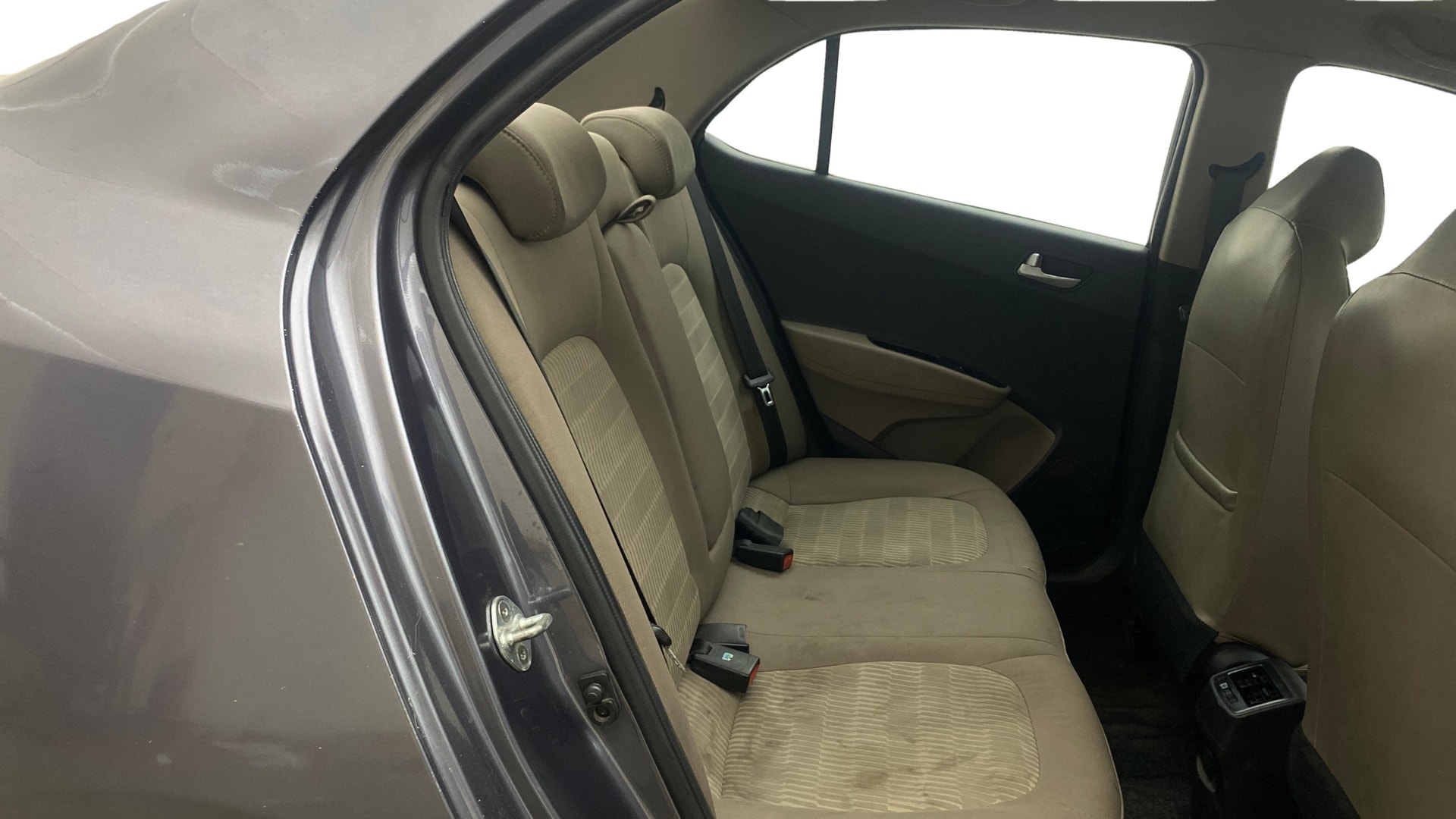 View 2017 Hyundai Xcent S AT Petrol Image 28 Used 2017 Hyundai Xcent S AT Petrol Image 28