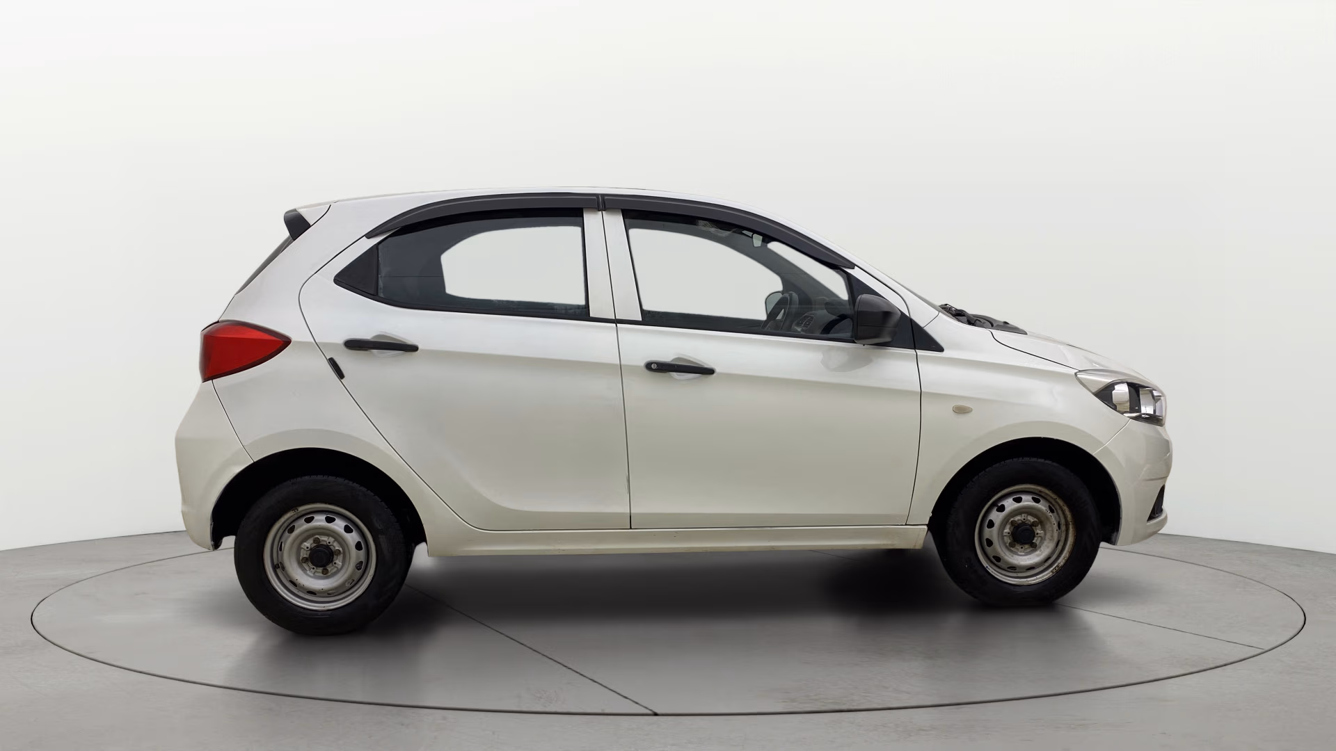 Used 2017 Tata Tiago Used 2017 Tata Tiago