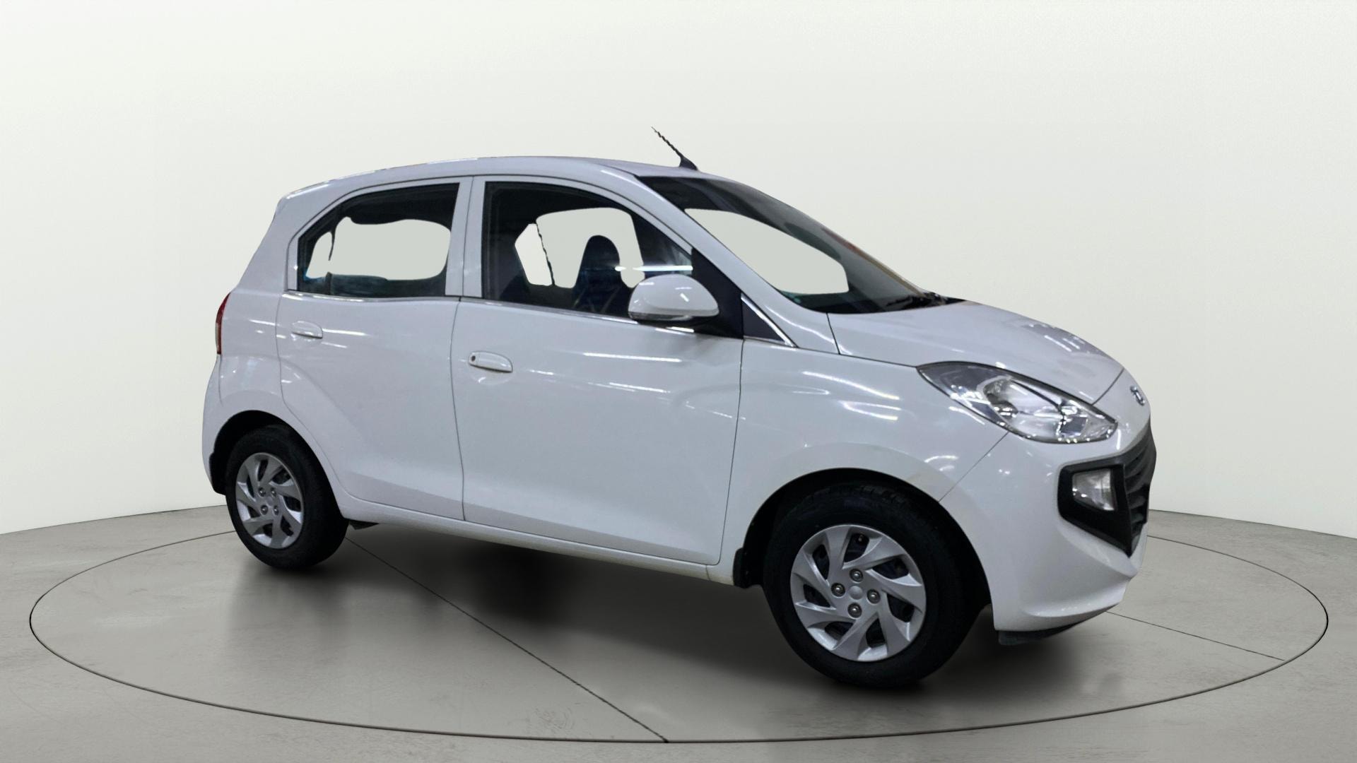 View 2019 Hyundai New Santro D-Lite Petrol Image 21 Used 2019 Hyundai New Santro D-Lite Petrol Image 21