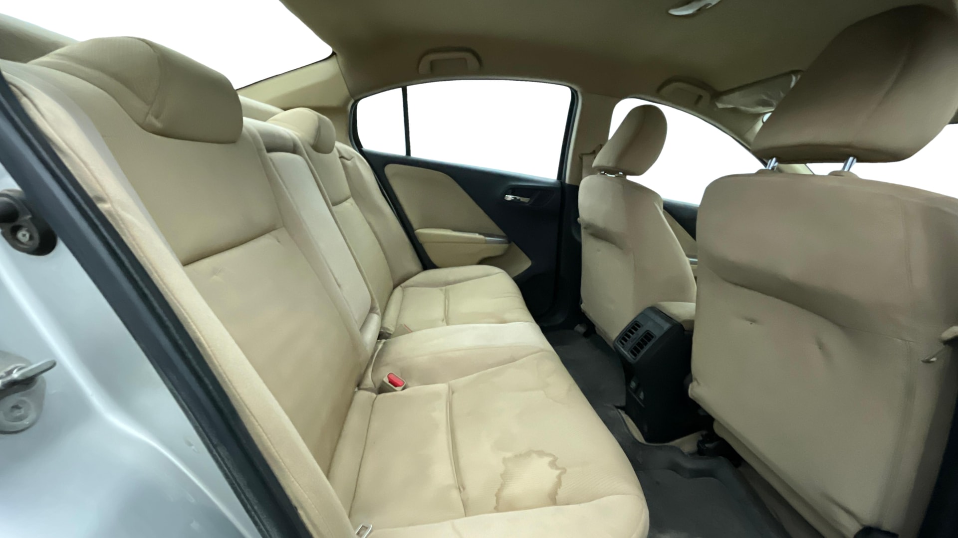 View 2015 Honda City ZX MT Diesel Anniversary Edition Image 30 Used 2015 Honda City ZX MT Diesel Anniversary Edition Image 30