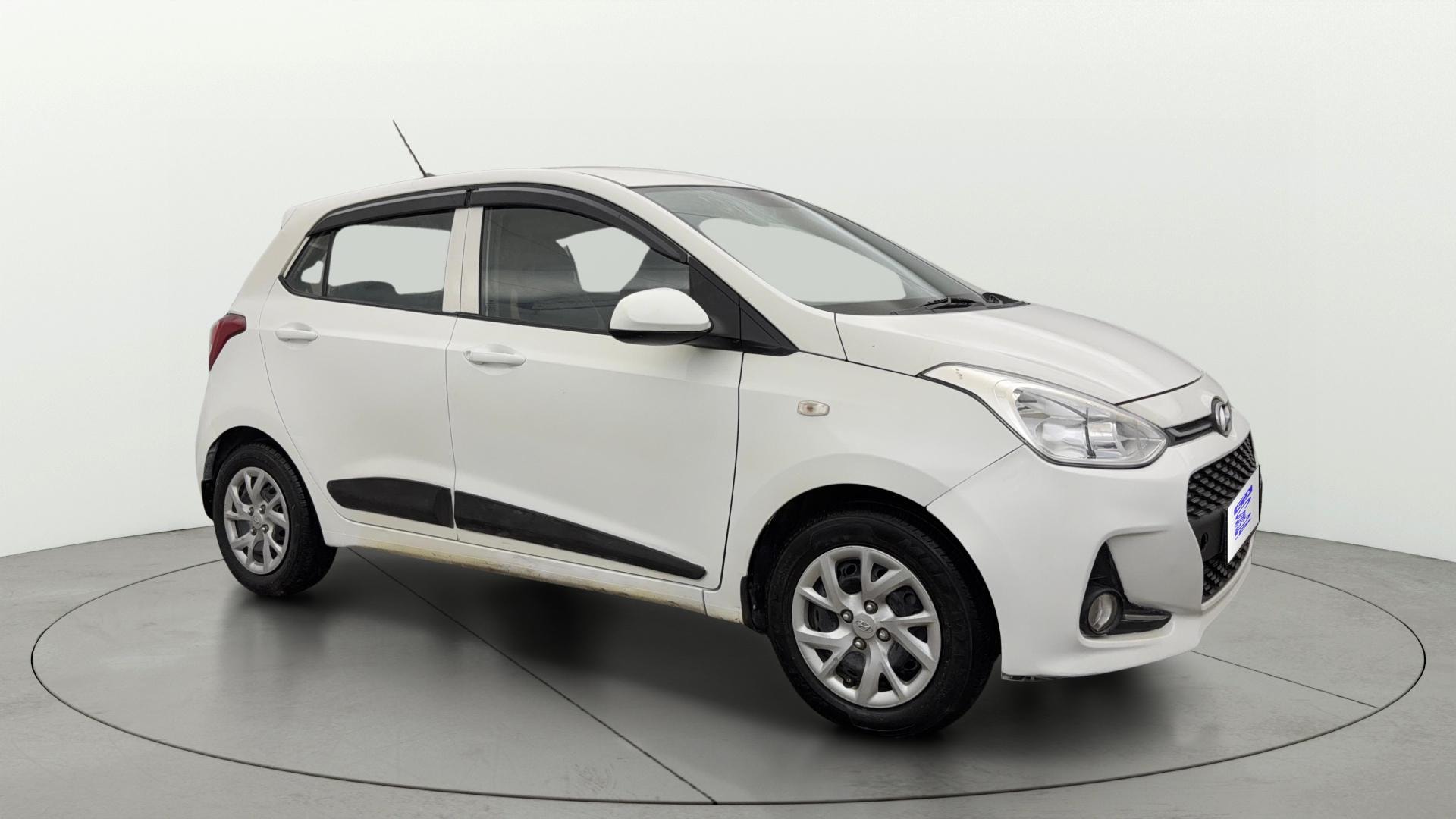 View 2017 Hyundai Grand i10 Magna 1.2 Kappa VTVT Image 22 Used 2017 Hyundai Grand i10 Magna 1.2 Kappa VTVT Image 22