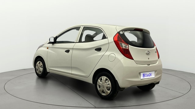 View Hyundai EON Image 2 Used Hyundai EON Image 2