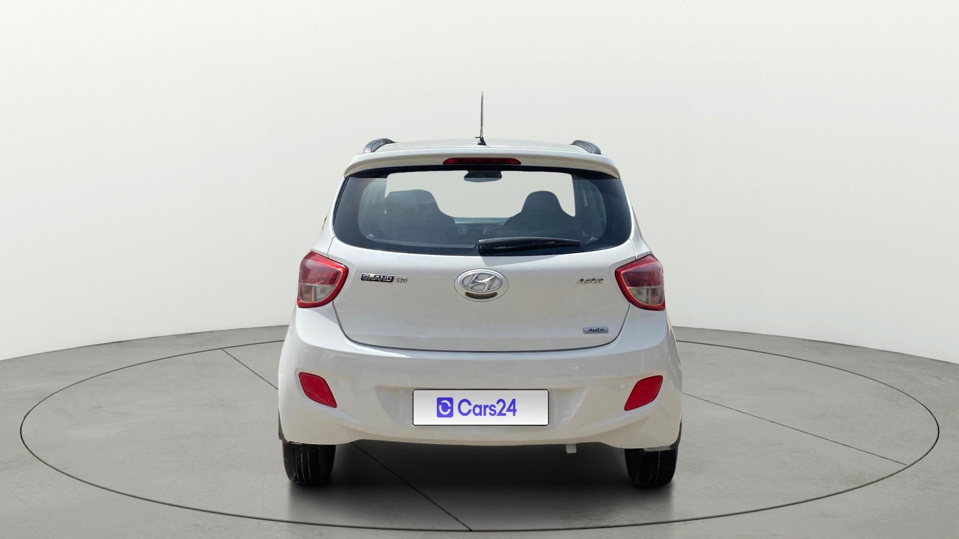 View 2016 Hyundai Grand i10 Asta AT 1.2 Kappa VTVT Image 39 Used 2016 Hyundai Grand i10 Asta AT 1.2 Kappa VTVT Image 39