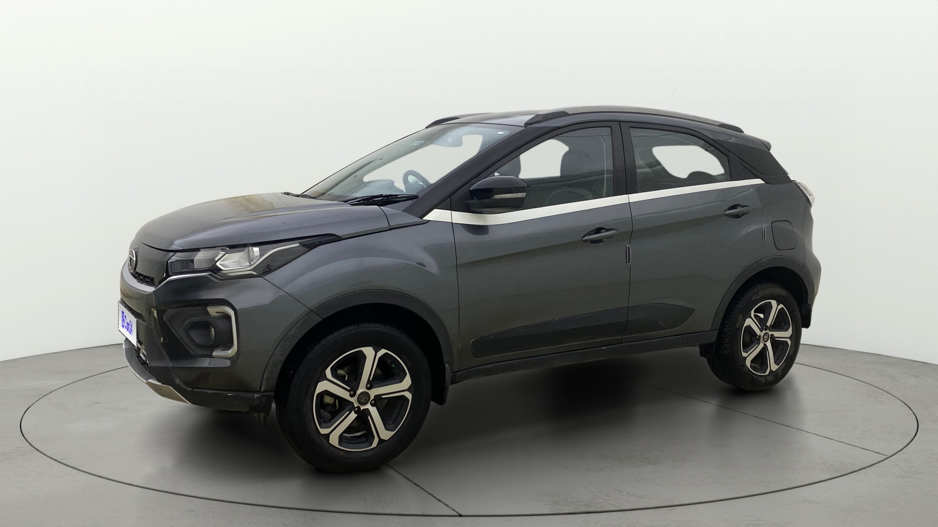 View 2022 Tata Nexon Revotron XE Image 36 Used 2022 Tata Nexon Revotron XE Image 36