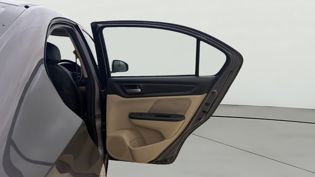 View Honda Amaze Image 5 Used Honda Amaze Image 5