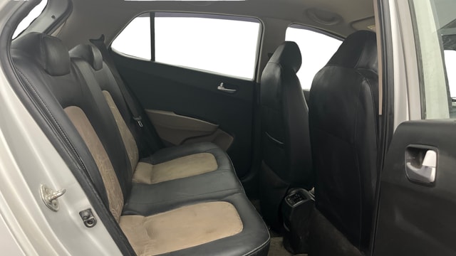View Hyundai Grand i10 Image 33 Used Hyundai Grand i10 Image 33
