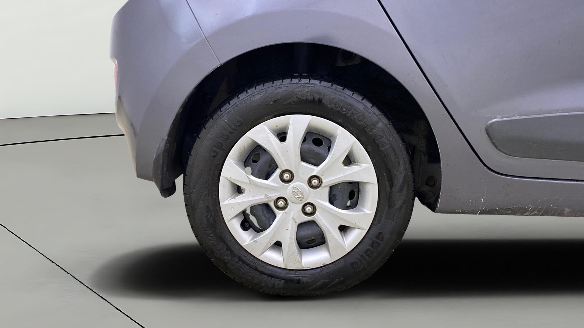 View 2016 Hyundai Grand i10 Sportz 1.2 Kappa Image 23 Used 2016 Hyundai Grand i10 Sportz 1.2 Kappa Image 23