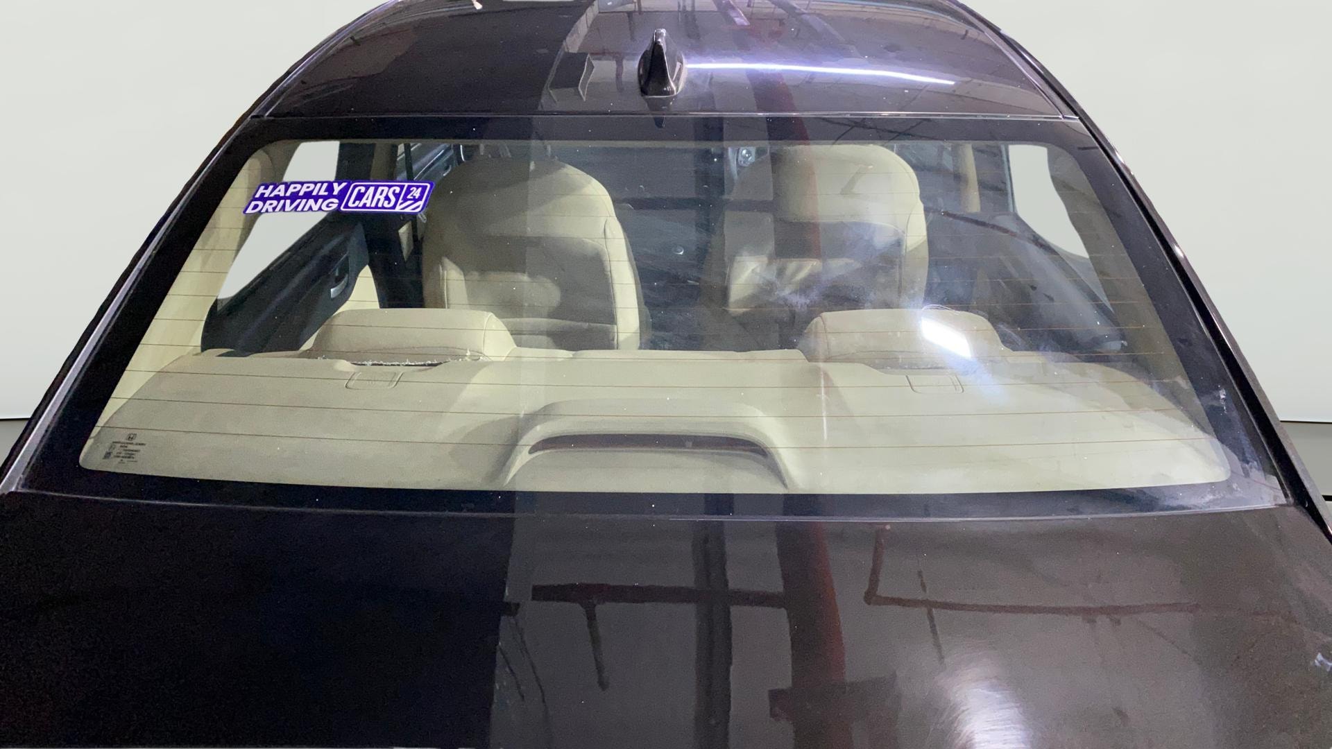 View 2018 Honda Amaze E MT Petrol BS IV Image 5 Used 2018 Honda Amaze E MT Petrol BS IV Image 5