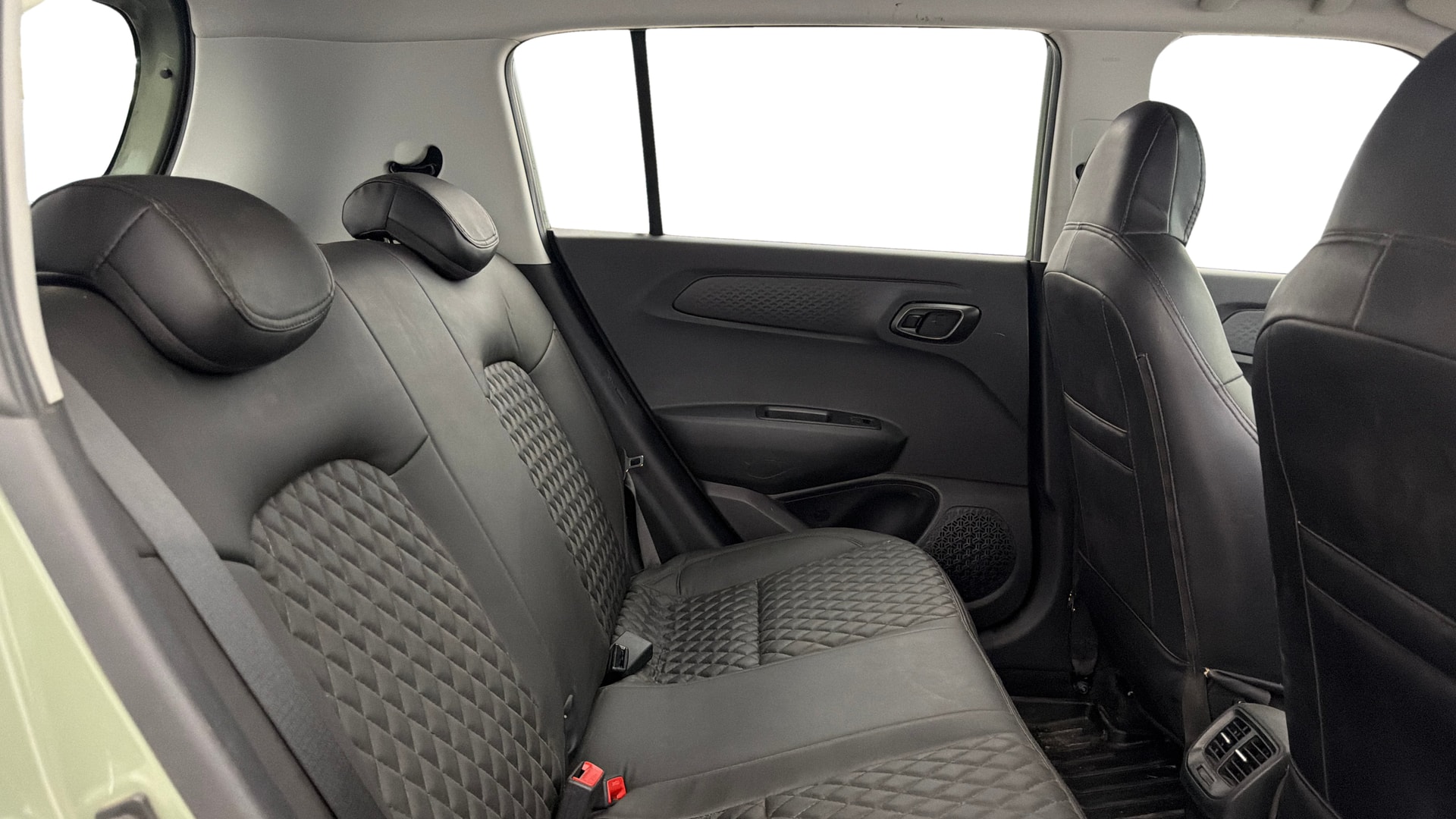 View 2024 Hyundai Exter 1.2 MT Kappa EX Image 37 Used 2024 Hyundai Exter 1.2 MT Kappa EX Image 37
